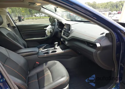 2019 Nissan Altima 2.5 Sr z USA, uszkodzony, nr VIN 1N4BL4CVXKC215925